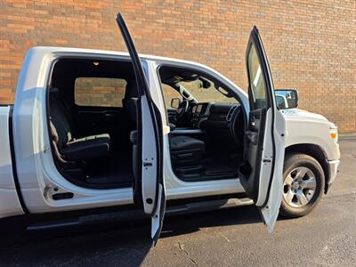 2022 RAM 1500 Big Horn 4WD - EcoDiesel 3.0L Biodiesel Turbo V6 Navigation - Backup Camera - Bluetooth - One Owner - NO Accident - Clean Title - Photo 37 - Wood Dale, IL 60191