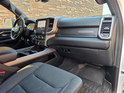 2022 RAM 1500 Big Horn 4WD - EcoDiesel 3.0L Biodiesel Turbo V6 Navigation - Backup Camera - Bluetooth - One Owner - NO Accident - Clean Title - Photo 16 - Wood Dale, IL 60191