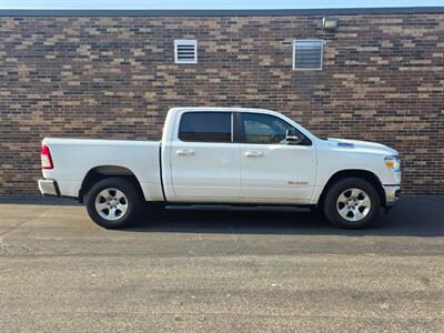 2022 RAM 1500 Big Horn 4WD - EcoDiesel 3.0L Biodiesel Turbo V6 Navigation - Backup Camera - Bluetooth - One Owner - NO Accident - Clean Title - Photo 5 - Wood Dale, IL 60191