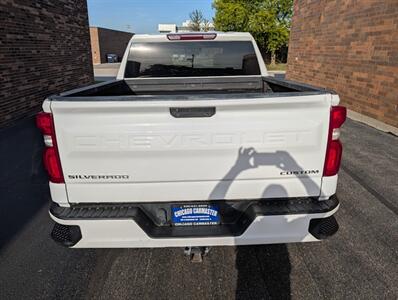 2022 Chevrolet Silverado 1500 Limited Custom 4WD -- 4dr CREW CAB -- 2.7L Turbo I4 310hp  - Backup Camera - Bluetooth - 1 Owner - NO Accident - Clean Title - Photo 8 - Wood Dale, IL 60191