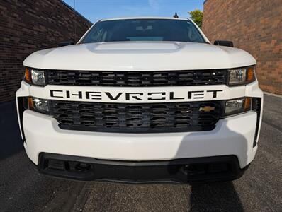 2022 Chevrolet Silverado 1500 Limited Custom 4WD -- 4dr CREW CAB -- 2.7L Turbo I4 310hp  - Backup Camera - Bluetooth - 1 Owner - NO Accident - Clean Title - Photo 34 - Wood Dale, IL 60191