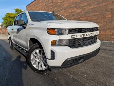 2022 Chevrolet Silverado 1500 Limited Custom 4WD -- 4dr CREW CAB -- 2.7L Turbo I4 310hp  - Backup Camera - Bluetooth - 1 Owner - NO Accident - Clean Title - Photo 3 - Wood Dale, IL 60191