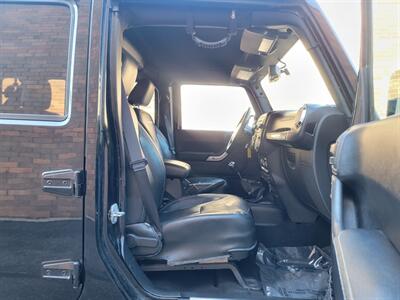 2015 Jeep Wrangler Unlimited Rubicon 4WD -- OFF ROAD PKG -  All Brand New Tires - NO Accident - Clean Title - All Serviced - Photo 21 - Wood Dale, IL 60191