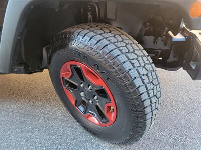 2015 Jeep Wrangler Unlimited Rubicon 4WD -- OFF ROAD PKG -  All Brand New Tires - NO Accident - Clean Title - All Serviced - Photo 26 - Wood Dale, IL 60191