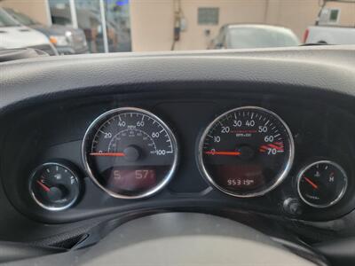 2015 Jeep Wrangler Unlimited Rubicon 4WD -- OFF ROAD PKG -  All Brand New Tires - NO Accident - Clean Title - All Serviced - Photo 9 - Wood Dale, IL 60191