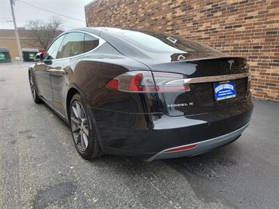 2015 Tesla Model S 70D AWD - 1 OWNER - 260 Miles with Full Charge  - Highway Auto Pilot - Save $$$ on Gas - Charge & Drive - NO Accident - Clean Auto check Report & Title - Photo 4 - Wood Dale, IL 60191