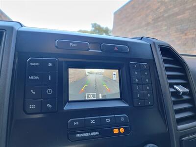 2021 Ford F-250 XL Super Duty -- 4dr Crew Cab -- 8ft Bed -  6.2L Flex Fuel V8 385hp - 1 Owner - Clean Title - All Serviced - Photo 11 - Wood Dale, IL 60191