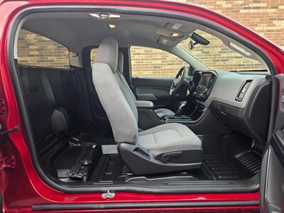 2022 Chevrolet Colorado 4WD - 3.6L V6 Engine - Extended Cab Work Truck - Backup Camera - Bluetooth - All Serviced - Clean Title - Warranty - Photo 25 - Wood Dale, IL 60191