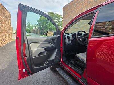 2022 Chevrolet Colorado 4WD - 3.6L V6 Engine - Extended Cab Work Truck - Backup Camera - Bluetooth - All Serviced - Clean Title - Warranty - Photo 18 - Wood Dale, IL 60191