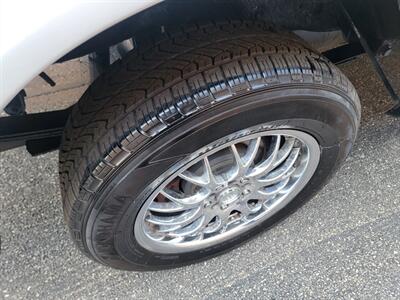 2010 Ford Ranger XLT -- Only 25K  Miles -- Super Cab - Automatic -  All Serviced - NO Accident - Clean Title - Photo 24 - Wood Dale, IL 60191