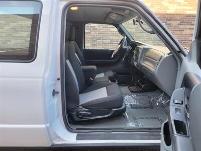 2010 Ford Ranger XLT -- Only 25K  Miles -- Super Cab - Automatic -  All Serviced - NO Accident - Clean Title - Photo 16 - Wood Dale, IL 60191