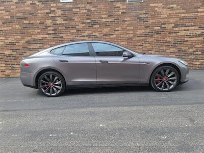 2014 Tesla Model S P85 -- Performance Package - Vinyl Wrap Sporty  - 264 Miles Full Charge - Save $$$ on Gas - Charge & Drive - Panorama Roof - Auto Pilot - NO Accident - Clean Title - Photo 5 - Wood Dale, IL 60191