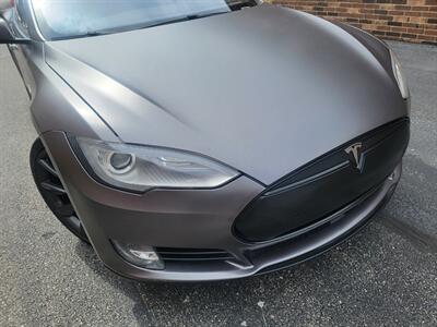 2014 Tesla Model S P85 -- Performance Package - Vinyl Wrap Sporty  - 264 Miles Full Charge - Save $$$ on Gas - Charge & Drive - Panorama Roof - Auto Pilot - NO Accident - Clean Title - Photo 40 - Wood Dale, IL 60191