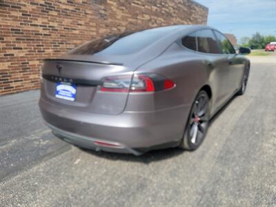 2014 Tesla Model S P85 -- Performance Package - Vinyl Wrap Sporty  - 264 Miles Full Charge - Save $$$ on Gas - Charge & Drive - Panorama Roof - Auto Pilot - NO Accident - Clean Title - Photo 43 - Wood Dale, IL 60191