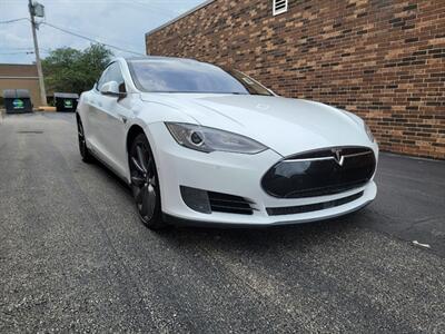 2015 Tesla Model S 85D AWD -- 290 Miles on Full Charge -  Autopilot - Sunroof - Standard Suspension - NO Accident - Clean Title - Photo 41 - Wood Dale, IL 60191