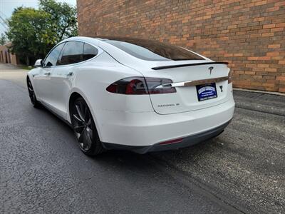 2015 Tesla Model S 85D AWD -- 290 Miles on Full Charge -  Autopilot - Sunroof - Standard Suspension - NO Accident - Clean Title - Photo 4 - Wood Dale, IL 60191