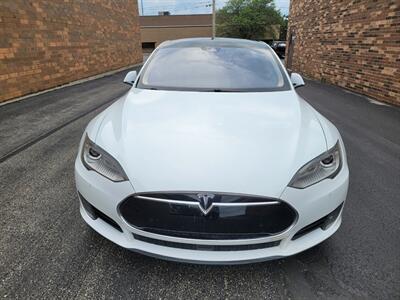 2015 Tesla Model S 85D AWD -- 290 Miles on Full Charge -  Autopilot - Sunroof - Standard Suspension - NO Accident - Clean Title - Photo 7 - Wood Dale, IL 60191