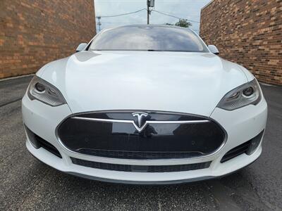 2015 Tesla Model S 85D AWD -- 290 Miles on Full Charge -  Autopilot - Sunroof - Standard Suspension - NO Accident - Clean Title - Photo 43 - Wood Dale, IL 60191
