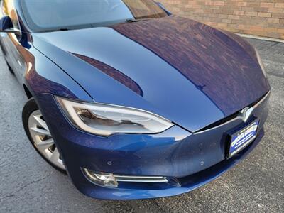 2016 Tesla Model S 90D AWD -- 275 Miles on Full Charge --  Autopilot - Subzero Weather Package - Premium Upgrades Package - Smart Air Suspension - Power and Lighting Package - Sunroof - Photo 23 - Wood Dale, IL 60191