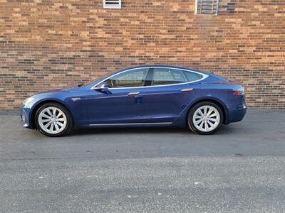 2016 Tesla Model S 90D AWD -- 275 Miles on Full Charge --  Autopilot - Subzero Weather Package - Premium Upgrades Package - Smart Air Suspension - Power and Lighting Package - Sunroof - Photo 5 - Wood Dale, IL 60191