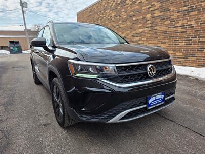 2022 Volkswagen Taos S 4Motion -- Only 40K Miles -- Backup Camera -  Bluetooth -- All Serviced -- NO Accident -- Clean Title - Photo 32 - Wood Dale, IL 60191