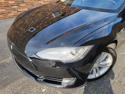 2013 Tesla Model S 85 -- Only 66K Miles -- 269 Miles on Full Charge  - Charge & Drive - All Glass Panoramic Roof -  Smart Air Suspension - Tech Package - NO Accident - Clean Title - Photo 40 - Wood Dale, IL 60191