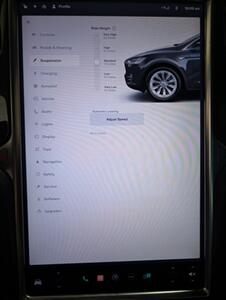 2016 Tesla Model X 75D AWD -- FREE UNLIMITED SUPER CHARGE --  Autopilot - Subzero Weather Pkg - Premium Upgrade Pkg - Smart Air Suspension - Technology Pkg - 3rd Row Seat - Clean Title - Photo 17 - Wood Dale, IL 60191