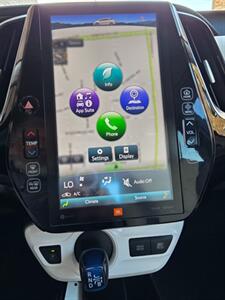 2018 Toyota Prius Four Touring - Navigation - Sunroof -  Backup Camera - Bluetooth - Clean Title - All Serviced... - Photo 10 - Wood Dale, IL 60191