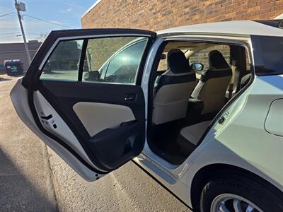 2018 Toyota Prius Four Touring - Navigation - Sunroof -  Backup Camera - Bluetooth - Clean Title - All Serviced... - Photo 21 - Wood Dale, IL 60191