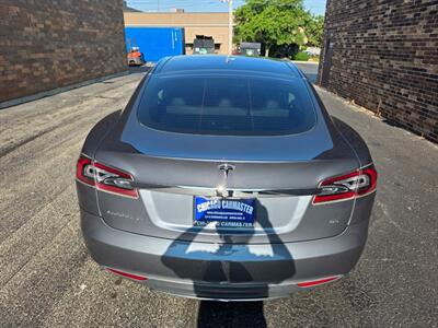 2013 Tesla Model S 85 -- FREE UNLIMITED SUPER CHARGE - Ultra High Fidelity Sound - All Glass Panoramic Roof - Smart Air Suspension - Tech Package - NO Accident - Clean Title - Photo 6 - Wood Dale, IL 60191