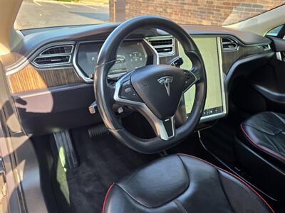2013 Tesla Model S 85 -- FREE UNLIMITED SUPER CHARGE - Ultra High Fidelity Sound - All Glass Panoramic Roof - Smart Air Suspension - Tech Package - NO Accident - Clean Title - Photo 15 - Wood Dale, IL 60191
