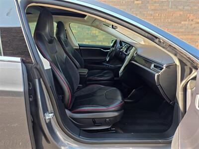 2013 Tesla Model S 85 -- FREE UNLIMITED SUPER CHARGE - Ultra High Fidelity Sound - All Glass Panoramic Roof - Smart Air Suspension - Tech Package - NO Accident - Clean Title - Photo 22 - Wood Dale, IL 60191