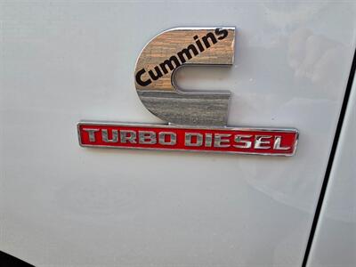 2022 RAM 3500 Tradesman 4WD CREW CAB -- 35K Miles - Cummins 6.7L Diesel Turbo I6 370hp - Fully Loaded w/Premium Sound - NO Accident - Clean Title - All Serviced - Warranty - Photo 37 - Wood Dale, IL 60191