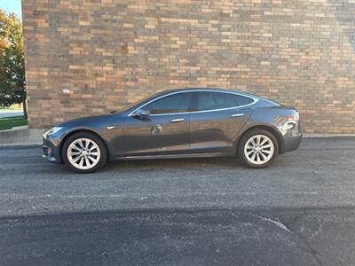 2016 Tesla Model S 90D AWD - 7 Passenger/Jump Seat - 300 Miles on Full Charge - Ultra High Fidelity Sound - Autopilot - Subzero Weather Package - Premium Upgrades Package - Sunroof - Smart Air Suspension - Power and Lighting Package - Photo 6 - Wood Dale, IL 60191