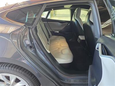 2016 Tesla Model S 90D AWD - 7 Passenger/Jump Seat - 300 Miles on Full Charge - Ultra High Fidelity Sound - Autopilot - Subzero Weather Package - Premium Upgrades Package - Sunroof - Smart Air Suspension - Power and Lighting Package - Photo 26 - Wood Dale, IL 60191
