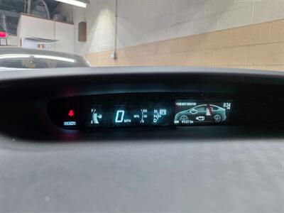 2013 Toyota Prius Three -- Navigation -- Backup Camera - Bluetooth - 1 Owner - All Serviced - Clean Title - Photo 9 - Wood Dale, IL 60191