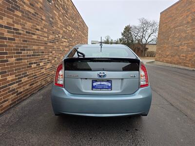 2013 Toyota Prius Three -- Navigation -- Backup Camera - Bluetooth - 1 Owner - All Serviced - Clean Title - Photo 8 - Wood Dale, IL 60191