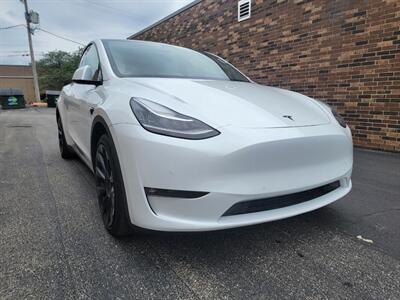 2021 Tesla Model Y Long Range AWD - 269 Miles on Full charge -  7 Seat Interior - Full-Self Driving Computer - Autopilot - Cold Weather Package - Premium Sound System - 1 Owner - NO Accident - Clean Title - Photo 42 - Wood Dale, IL 60191
