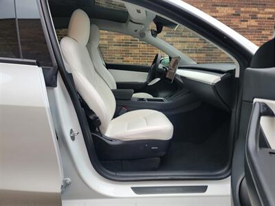 2021 Tesla Model Y Long Range AWD - 269 Miles on Full charge -  7 Seat Interior - Full-Self Driving Computer - Autopilot - Cold Weather Package - Premium Sound System - 1 Owner - NO Accident - Clean Title - Photo 26 - Wood Dale, IL 60191