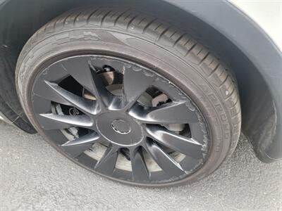 2021 Tesla Model Y Long Range AWD - 269 Miles on Full charge -  7 Seat Interior - Full-Self Driving Computer - Autopilot - Cold Weather Package - Premium Sound System - 1 Owner - NO Accident - Clean Title - Photo 39 - Wood Dale, IL 60191