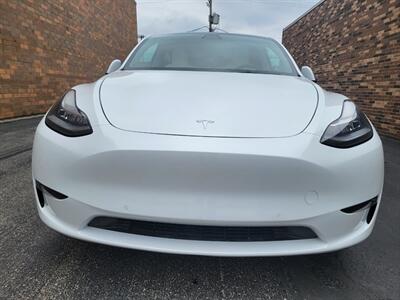 2021 Tesla Model Y Long Range AWD - 269 Miles on Full charge -  7 Seat Interior - Full-Self Driving Computer - Autopilot - Cold Weather Package - Premium Sound System - 1 Owner - NO Accident - Clean Title - Photo 44 - Wood Dale, IL 60191