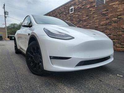 2021 Tesla Model Y Long Range AWD - 269 Miles on Full charge -  7 Seat Interior - Full-Self Driving Computer - Autopilot - Cold Weather Package - Premium Sound System - 1 Owner - NO Accident - Clean Title - Photo 3 - Wood Dale, IL 60191