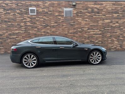 2012 Tesla Model S P85 Performance -- FREE UNLIMITED SUPERCHARGE -- Ultra High Fidelity Sound - All Glass Panoramic Roof - Smart Air Suspension - Tech Package - Clean Title - Photo 5 - Wood Dale, IL 60191