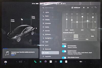 2018 Tesla Model 3 Long Range AWD - Full Self-Driving Computer -  Panoramic Roof - Heated seats - Autopilot - Premium Sound System - Battery replaced - NO Accident - Photo 13 - Wood Dale, IL 60191