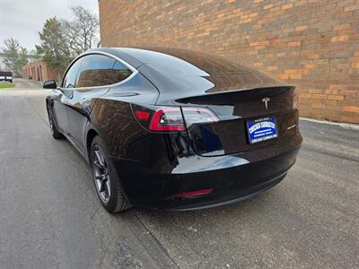 2018 Tesla Model 3 Long Range AWD - Full Self-Driving Computer -  Panoramic Roof - Heated seats - Autopilot - Premium Sound System - Battery replaced - NO Accident - Photo 4 - Wood Dale, IL 60191