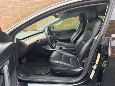 2018 Tesla Model 3 Long Range AWD - Full Self-Driving Computer -  Panoramic Roof - Heated seats - Autopilot - Premium Sound System - Battery replaced - NO Accident - Photo 24 - Wood Dale, IL 60191