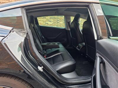2018 Tesla Model 3 Long Range AWD - Full Self-Driving Computer -  Panoramic Roof - Heated seats - Autopilot - Premium Sound System - Battery replaced - NO Accident - Photo 27 - Wood Dale, IL 60191