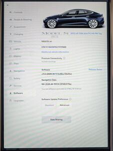 2012 Tesla Model S 85 -- FREE UNLIMITED SUPERCHARGE -- Ultra High Fidelity Sound - All Glass Panoramic Roof - Smart Air Suspension - Tech Package - Clean Title - Photo 10 - Wood Dale, IL 60191