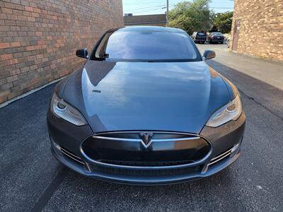 2013 Tesla Model S 85 -- 265 Miles on Full Charge --  1 Owner - NO Accident - Clean Title - Photo 6 - Wood Dale, IL 60191