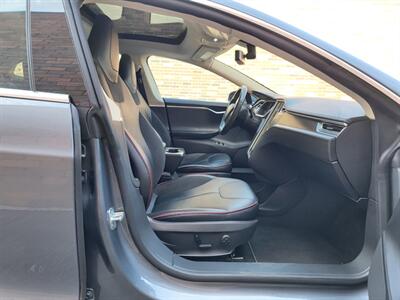 2013 Tesla Model S 85 -- 265 Miles on Full Charge --  1 Owner - NO Accident - Clean Title - Photo 23 - Wood Dale, IL 60191